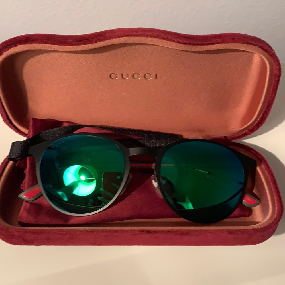 Gucci sunglasses